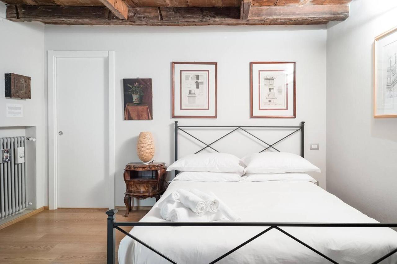 Fossalta Home, In The Heart Of The Historical Center Bologna Eksteriør bilde